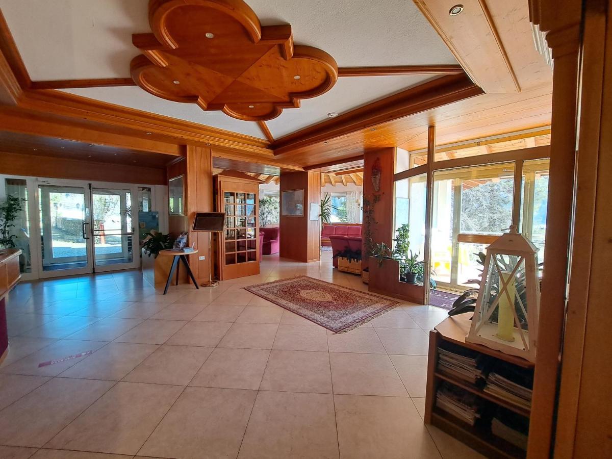 Lake&Nature Hotel Gloria مولفينو المظهر الخارجي الصورة